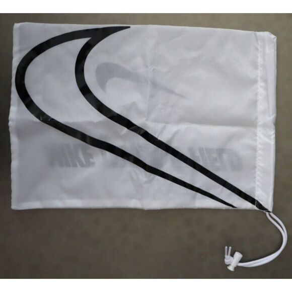 Nike Track & Field White Drawstring Tote Shoe Bag w/Replacement Spikes & Tool - Picture 2 of 7